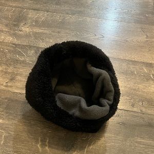 Sprigs Faux‎ Fur and fleece Reversible Hat